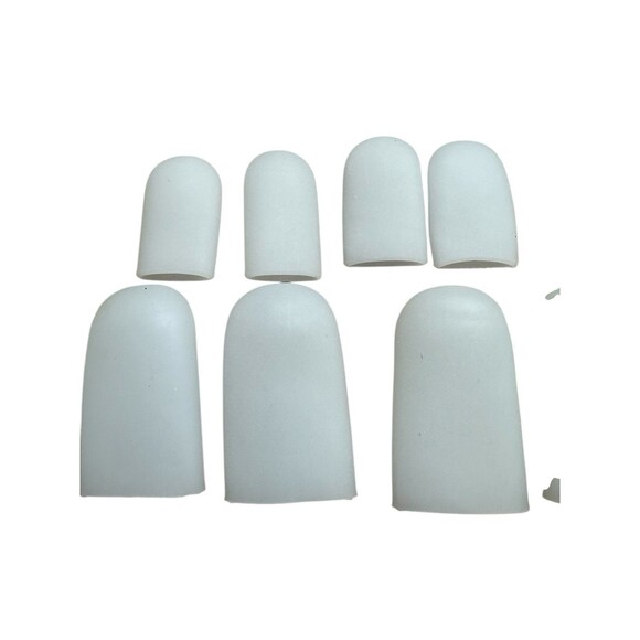 New Silicone Toe Protectors Gel Caps 10 Pack 2 Sizes - Picture 4 of 4